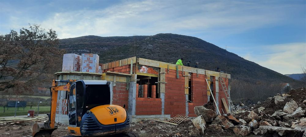 Izgradnja crkve na Radošiću