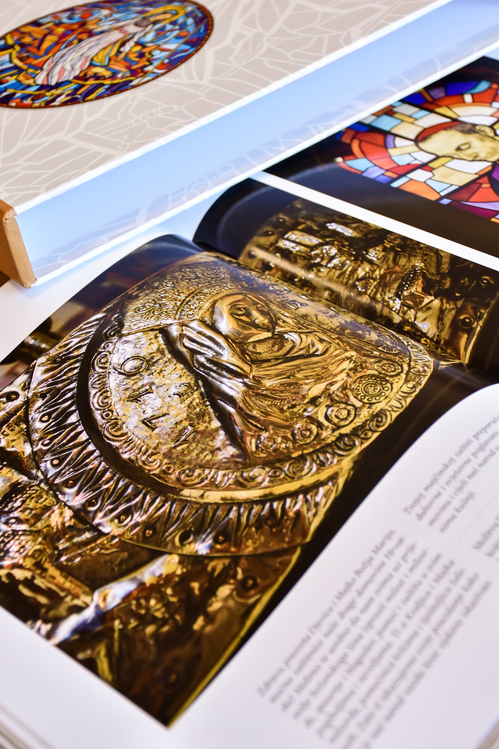 zauvijek okrunjena sm 9 5 21